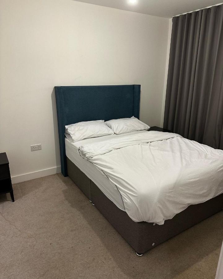 Luxury 2 Bedrooms Apartment Barking (Greater London) Exterior foto
