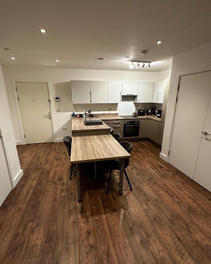 Luxury 2 Bedrooms Apartment Barking (Greater London) Exterior foto