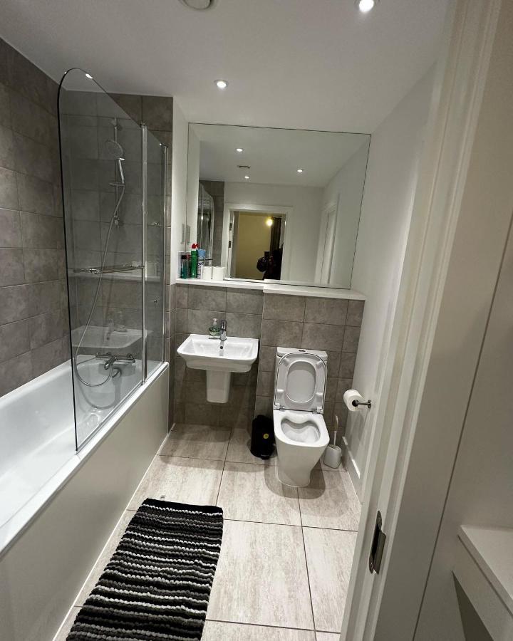 Luxury 2 Bedrooms Apartment Barking (Greater London) Exterior foto