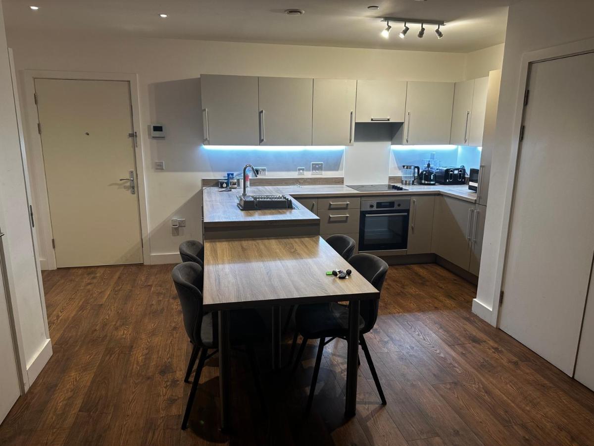 Luxury 2 Bedrooms Apartment Barking (Greater London) Exterior foto